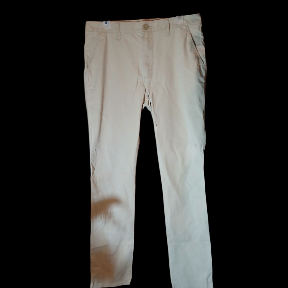 Vans Men's Classic Khaki Chinos NWOT
